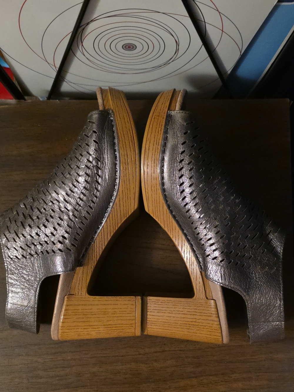 Dansko Danae Woven Pewter Leather Peep-Toe Platform Block Heel Sandals Sz 41 10 - Picture 6 of 12